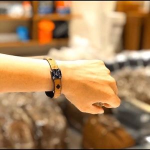 Mcm reversible bracelet Authentic